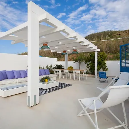 Marina By Le Dhome Sicily * باليستراتي