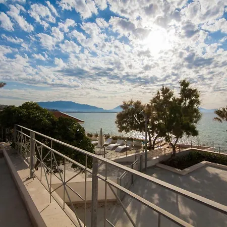 Marina By Le Dhome Sicily فيلة